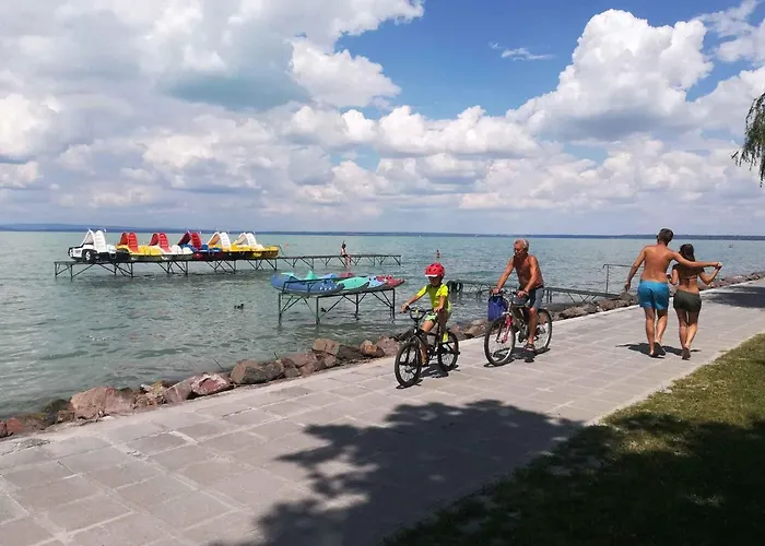 In - Balaton 19933 *